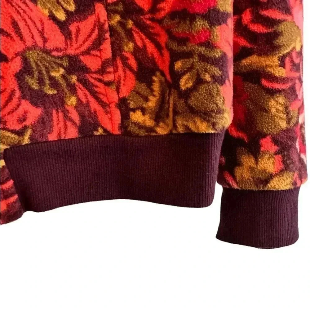 Gorgeous fleece floral jacket - Picture 2 of 13